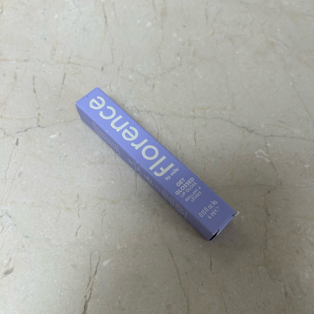 ✨Florence lip gloss in mellow mills ✨